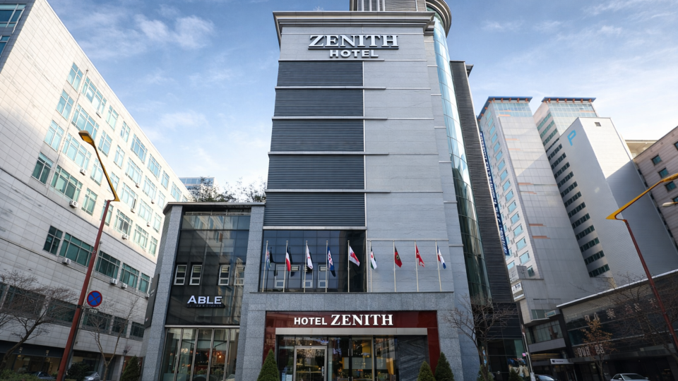 Hotel Zenith