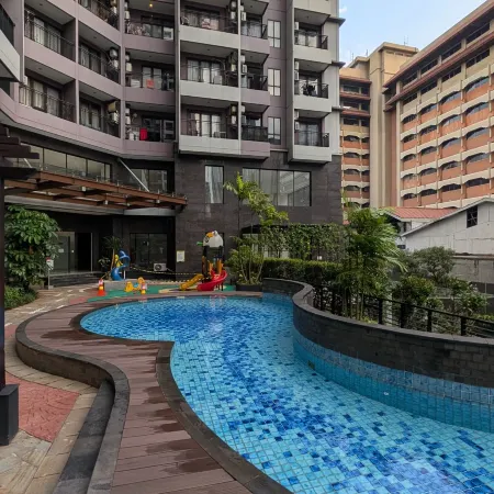 2 Bedroom Apartment at Sudirman Kuningan Setiabudi 4-6 pax
