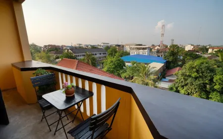 Central Indochine d'Angkor Hotel