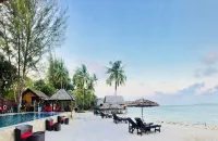 The Spa Villa Bintan - Infinity Pools