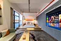 Jiangsu·Jinxi Surprise Castle Resort Homestay (Buerjin Kanas Taqiao Branch)