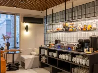 Select Hotels near Millionka