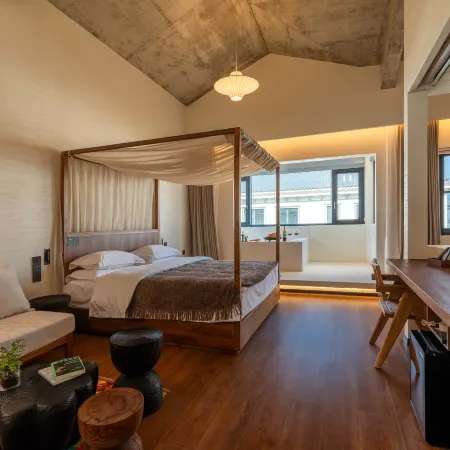 Baoshan Muquan Yisu Homestay (Banqiao Town Qinglong Street)
