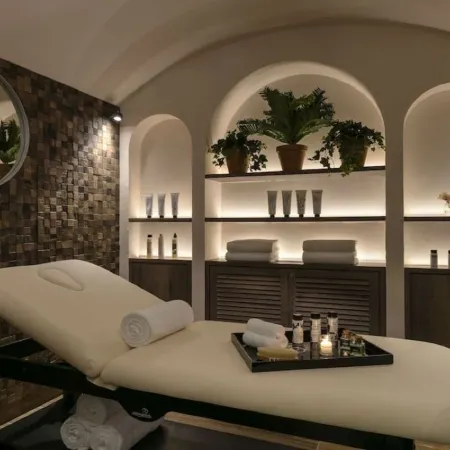 Royal Madeleine Hotel & Spa