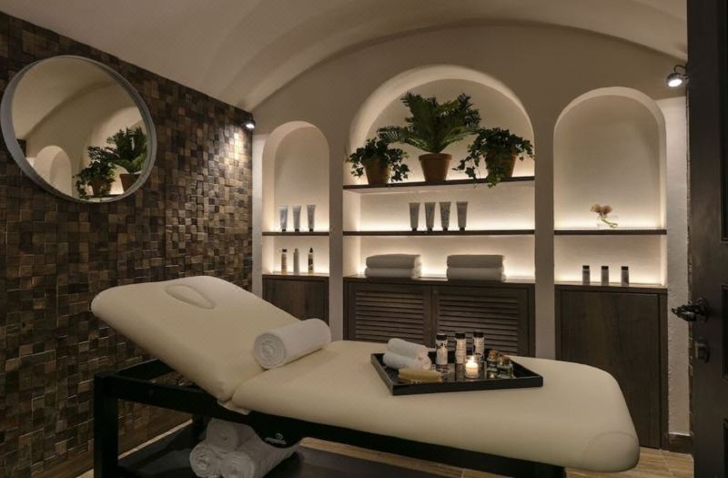 Royal Madeleine Hotel & Spa photo 2