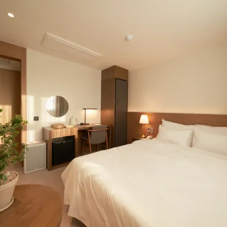 Woryeong HOTEL by NewCZ