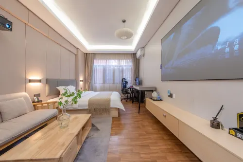 E Ten Fist E-Sports Hotel (Qinghui Garden Huagai Road Pedestrian Street) - E-sport