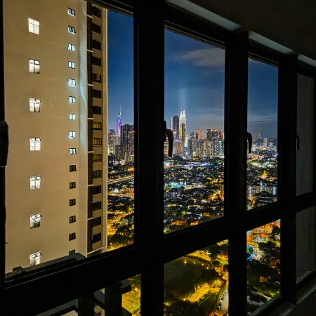 KLCC ALG SOHO @ Jelatek Train Station