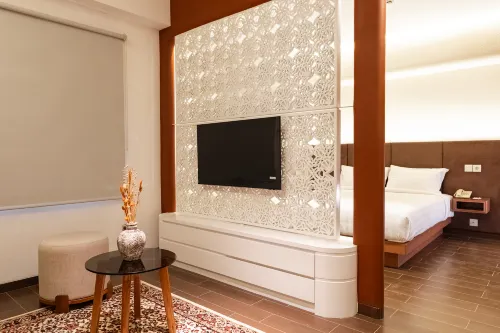 Omar Hotel