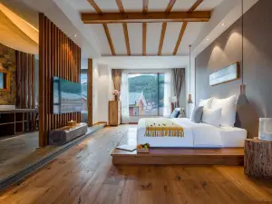 Lugu Lake Vine Villa Manshu · Lakeview Private Retreat