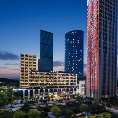 Dalian Xinghai Square Tide Ocean Hotel(Convention Center Metro Station) Hotels near Shahekou District