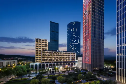 Dalian Xinghai Square Tide Ocean Hotel(Convention Center Metro Station)
