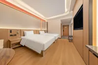 Cuoyu Hotel (Lhozhag Sexiang) - parking