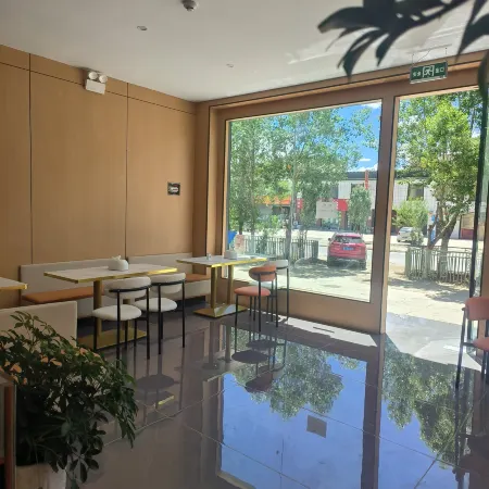 Jiuxiang Hotel