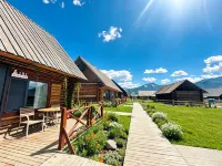 Kanas Yeruili Homestay - balneario