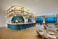 Crowne Plaza XIANGYANG FUCHUN LAKESIDE by IHG - 5 ดาว