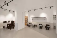 Taoye Yifang Homestay (Jingdezhen Guangchang North Road Taoxichuan North Road) - Bãi đậu xe
