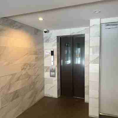 [604] Skytree View Balcony / 5 min to Oshiage / Direct from Haneda & Narita / Fast WiFi / Cleaned Rooms