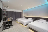 KK E-Sports Hotel (Dongying Wuyue Plaza) - New