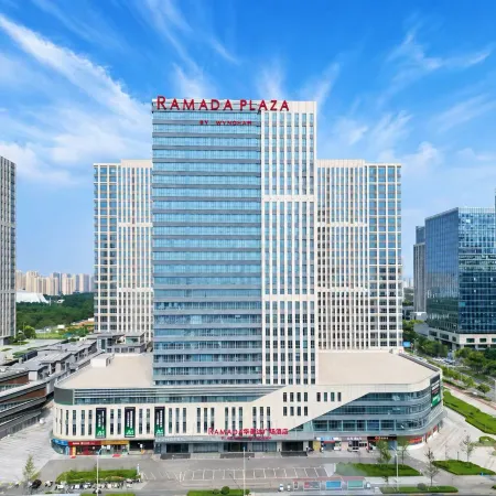 Ramada Plaza by Wyndham Jinan West Railway Station