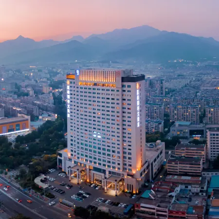 Luxury Blue Horizon Hotel Tai'an
