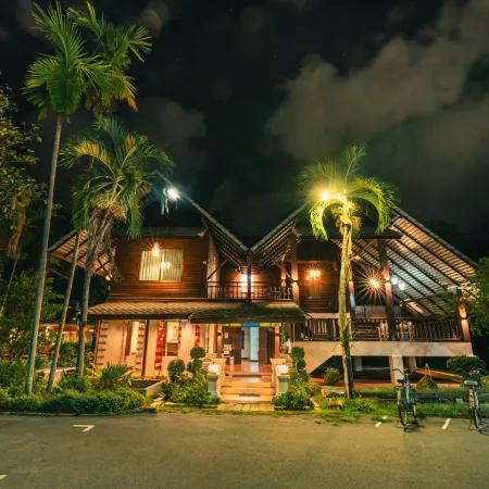 Apirata Resort