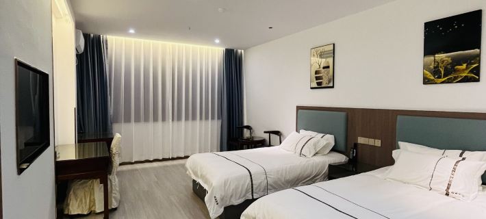Tuanfeng ZhengFa hotel Hotels in Tuanfeng