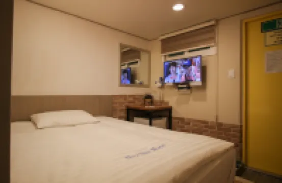 Dongdaemun Hwashin Hostel