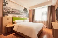 Weina Hotel (Huaibin Minzheng Road) Hotels in Huaibin