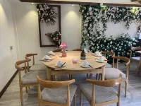 Xingxing Suxu · Snow Mountain Scenic Beauty Stay (The Old Town of Lijiang) -  อินน์