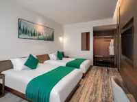 Changzhou Lehan Resort Hotel Hotels near CC Joyland