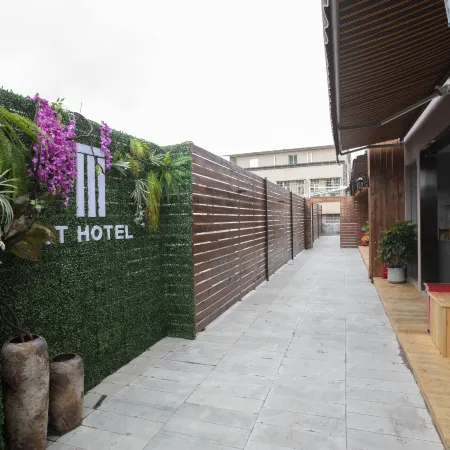 MT Hotel (Leizhou Branch)