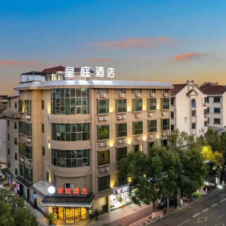 Huangting Hotel