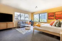 Roamer Brisbane - formerly Selina Brisbane Hotels in Petrie Terrace