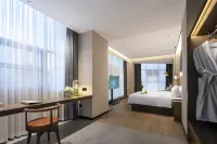 Pingdingshan Liyun Fenglong Hotel