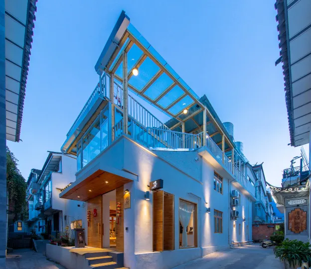Park Ju West House B&B
