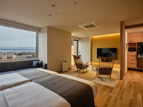 Lake Toya Tsuruga Resort Hikarinouta Hotel di Usu District