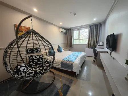 Fuhai Fulong Business Hotel