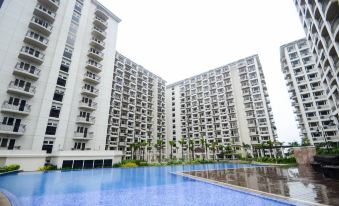 Extremeli Suites