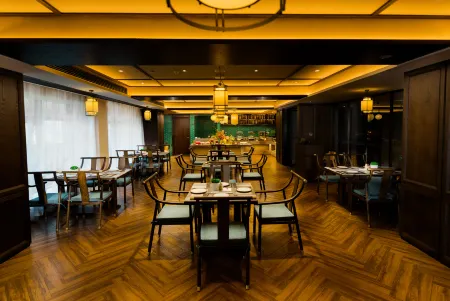 TILL BRIGHT Hotel (Weinan Shifan Xueyuan) Отели рядом со станцией Weinan Railway Station