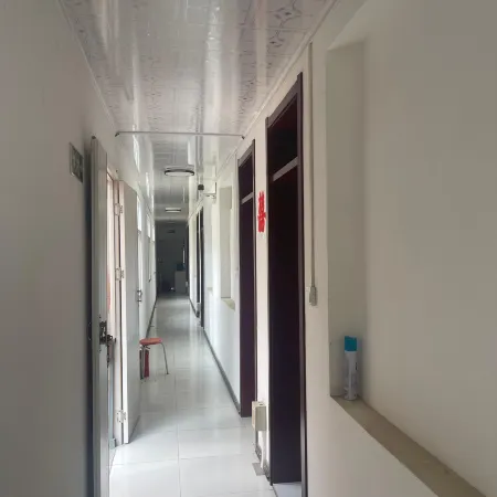 Mingming Yanli Accommodation Department (Yan'an Railway Station Branch)