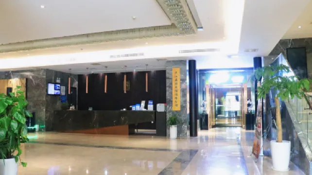 Fulong Hotel (Pingjiang Nanjiangzhen Branch)