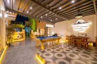 Lake view hostel -  อินน์