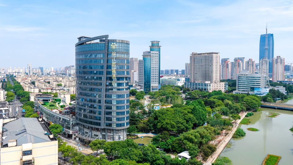 Metropolo Jinjiang Hotel(Kunshan Jinying international Kunju theater store)