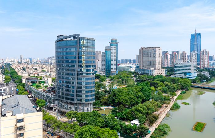 Metropolo Jinjiang Hotel(Kunshan Jinying international Kunju theater store)