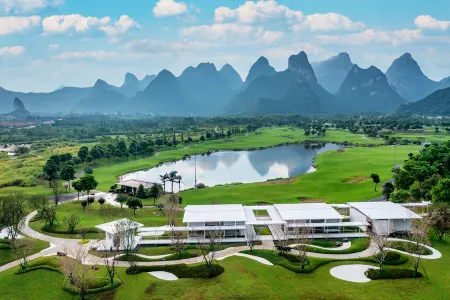 QING LAN HOTEL Отели рядом с достопримечательностью «Maozhou Island, Daxu Ancient Town»