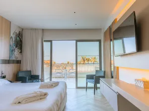 St George Beach Hotel & Spa Resort