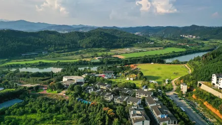 Nanping Colorful Village Homestay Отели в г. Наньпин