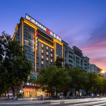 Borrman Hotel