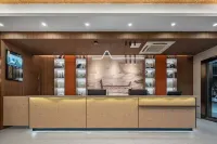 Huazhou Hongguan Hotel